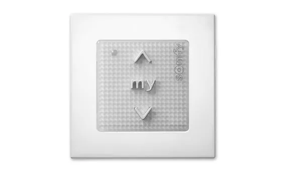 Somfy Smoove Origin IO bedieningspaneel met pijlen en my-link logo