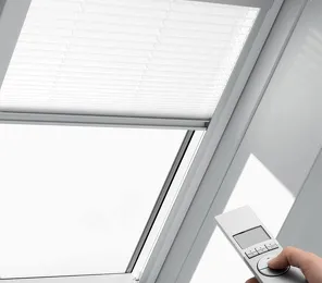 VELUX Elektrisch Solar plissé gordijn (FSL)
